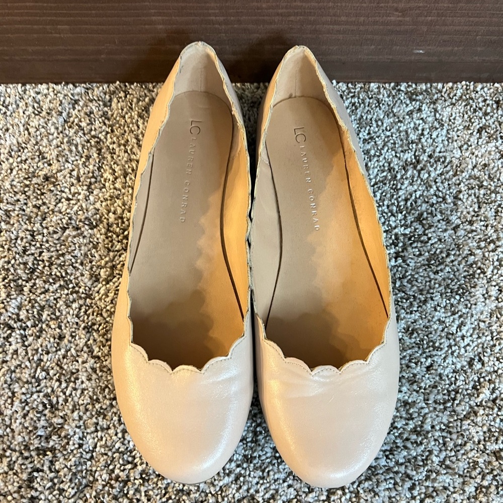 LC Lauren Conrad beige flats, size 9.5